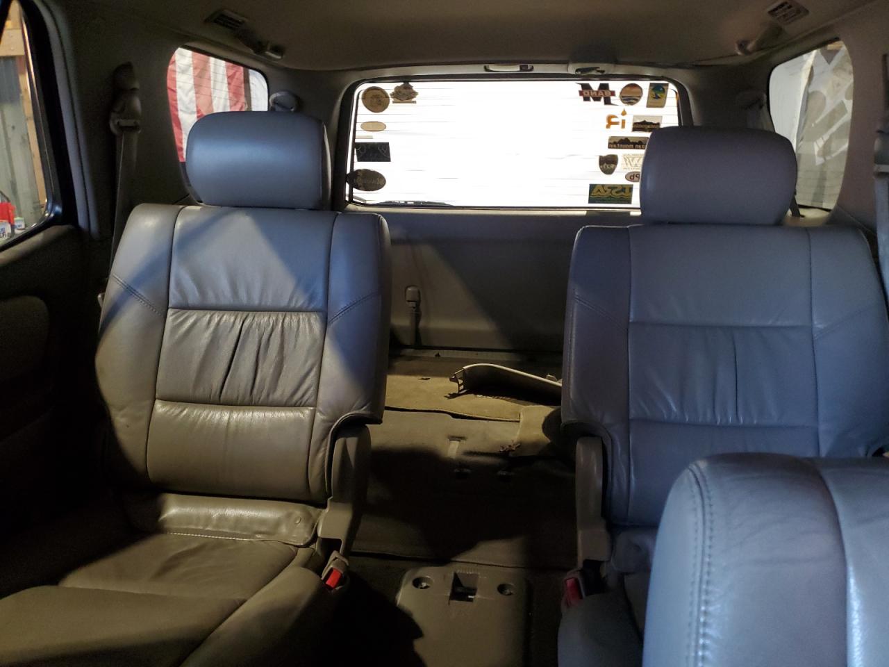 2006 Toyota Sequoia - Image 10