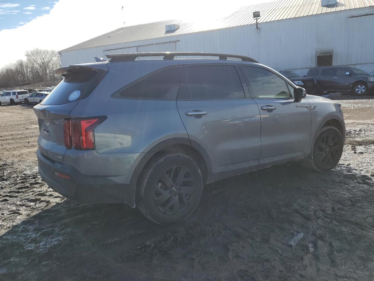 2023 Kia Sorento - Image 3