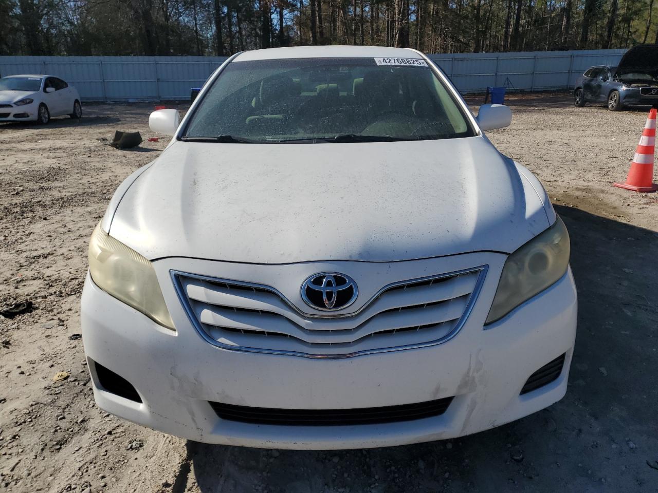 2010 Toyota Camry - Image 5