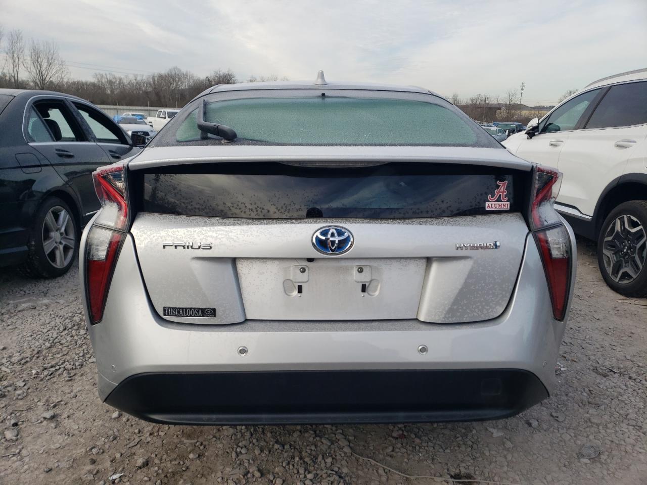 2018 Toyota Prius - Image 6