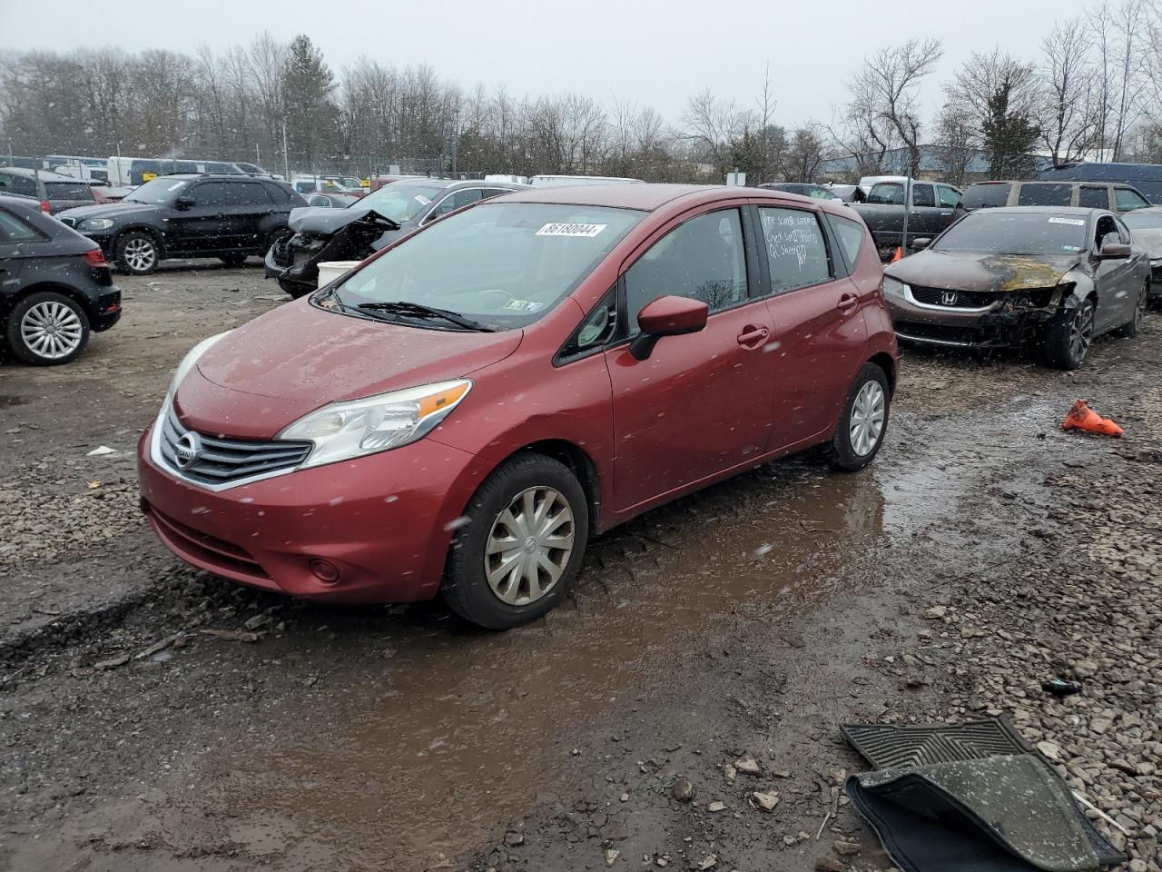 VIN 3N1CE2CP5GL355796 2016 NISSAN VERSA no.1