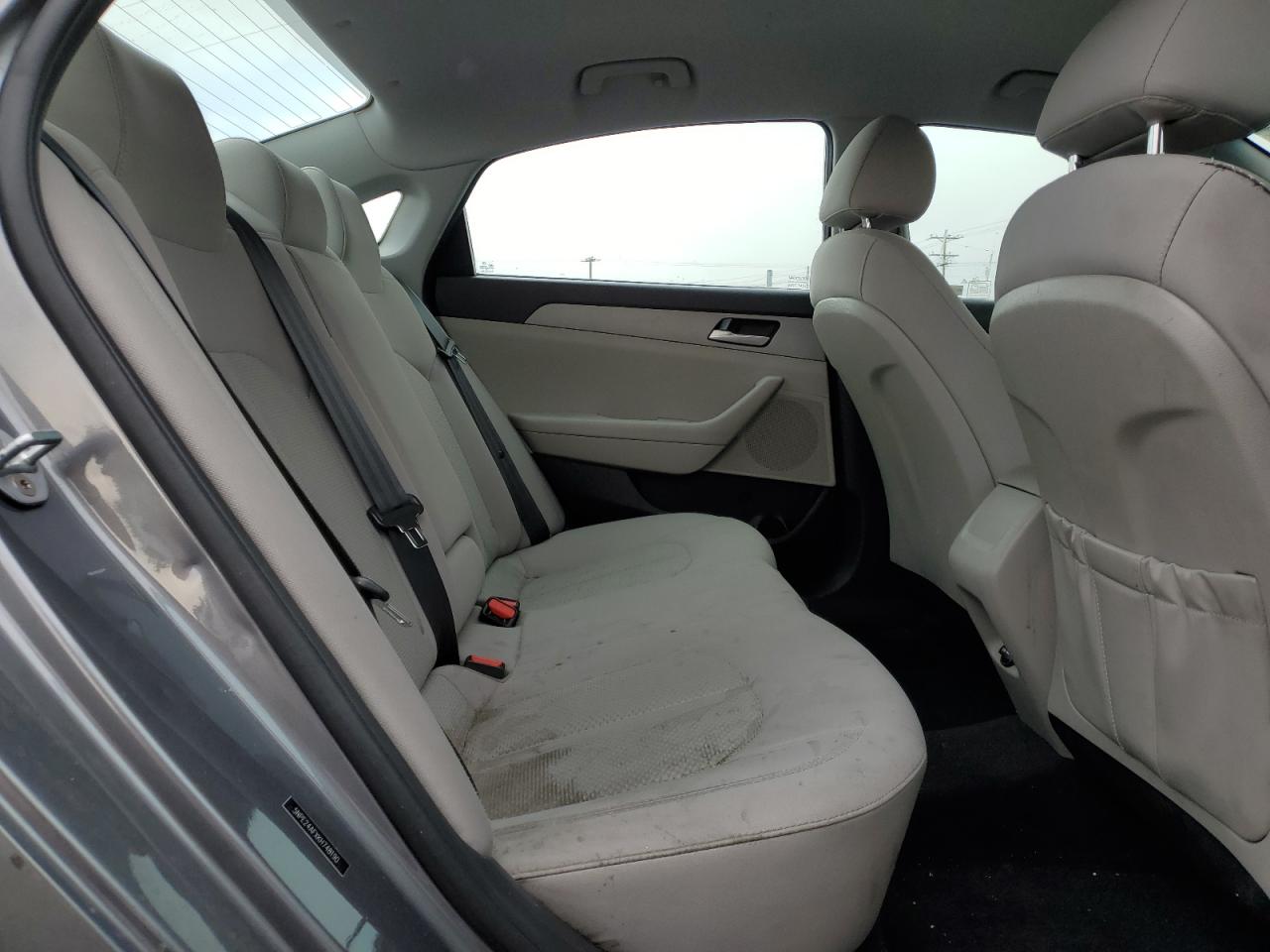 2019 Hyundai Sonata - Image 10