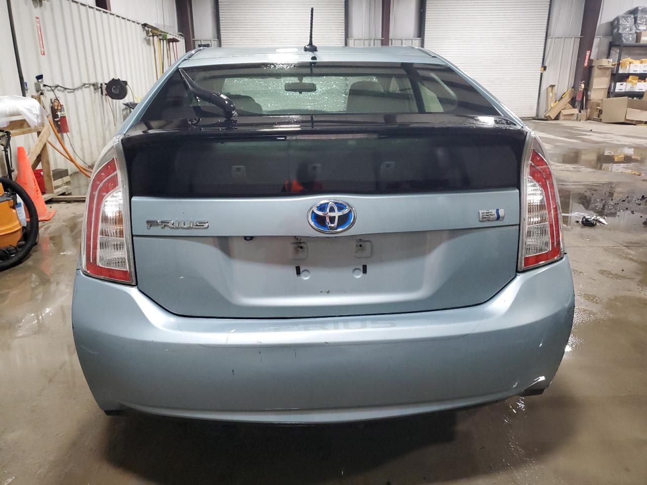 2012 Toyota Prius - Image 6