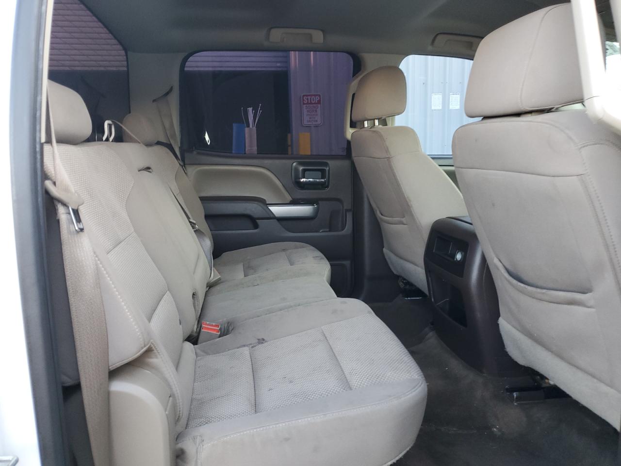 2016 Chevrolet Silverado - Image 10
