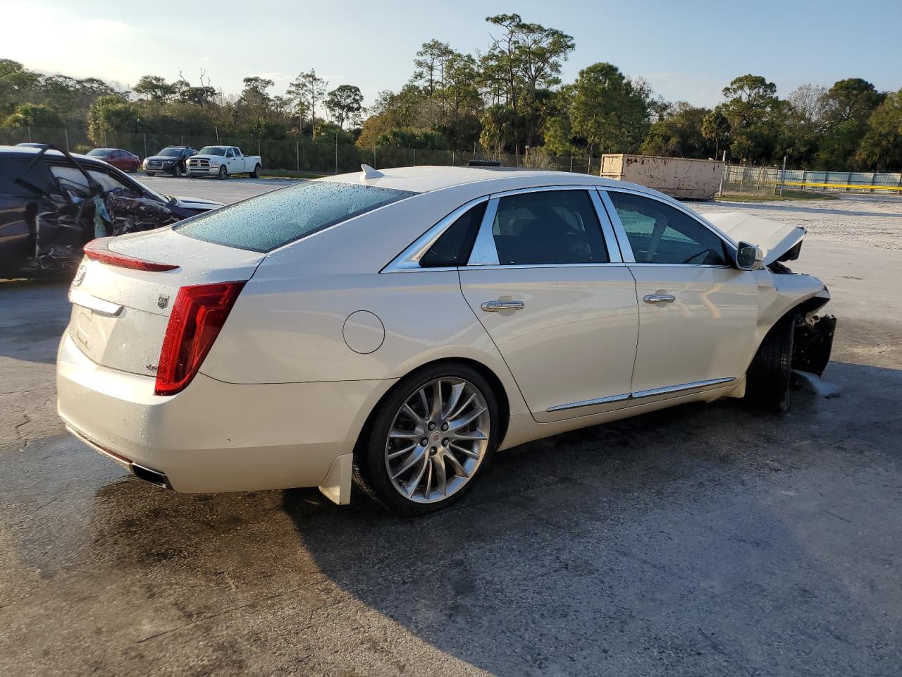 2014 Cadillac XTS - Image 3