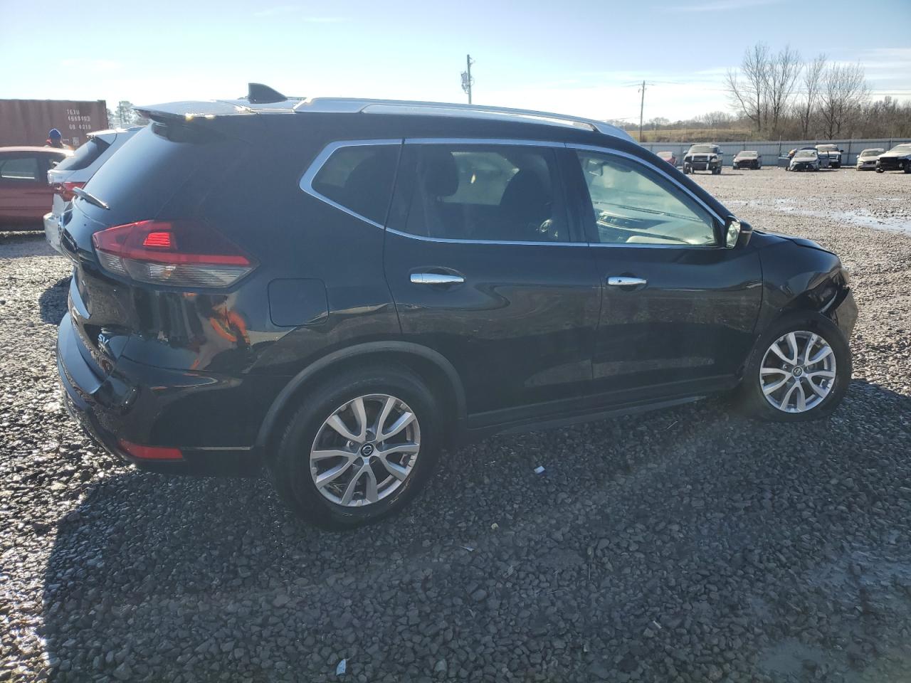 2020 Nissan Rogue - Image 3