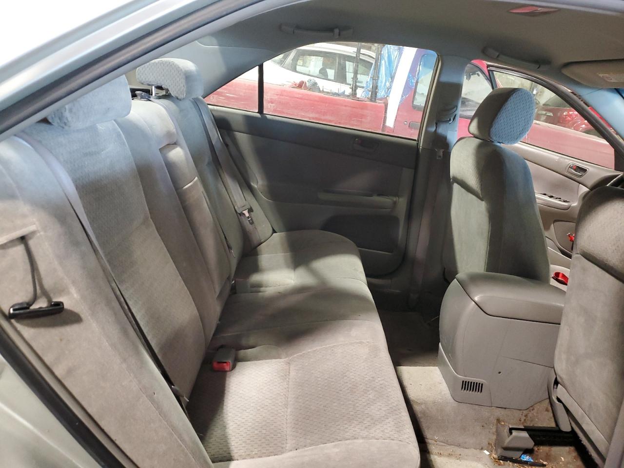 2002 Toyota Camry - Image 10