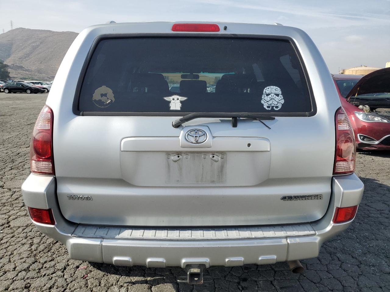 2005 Toyota 4Runner - Image 6