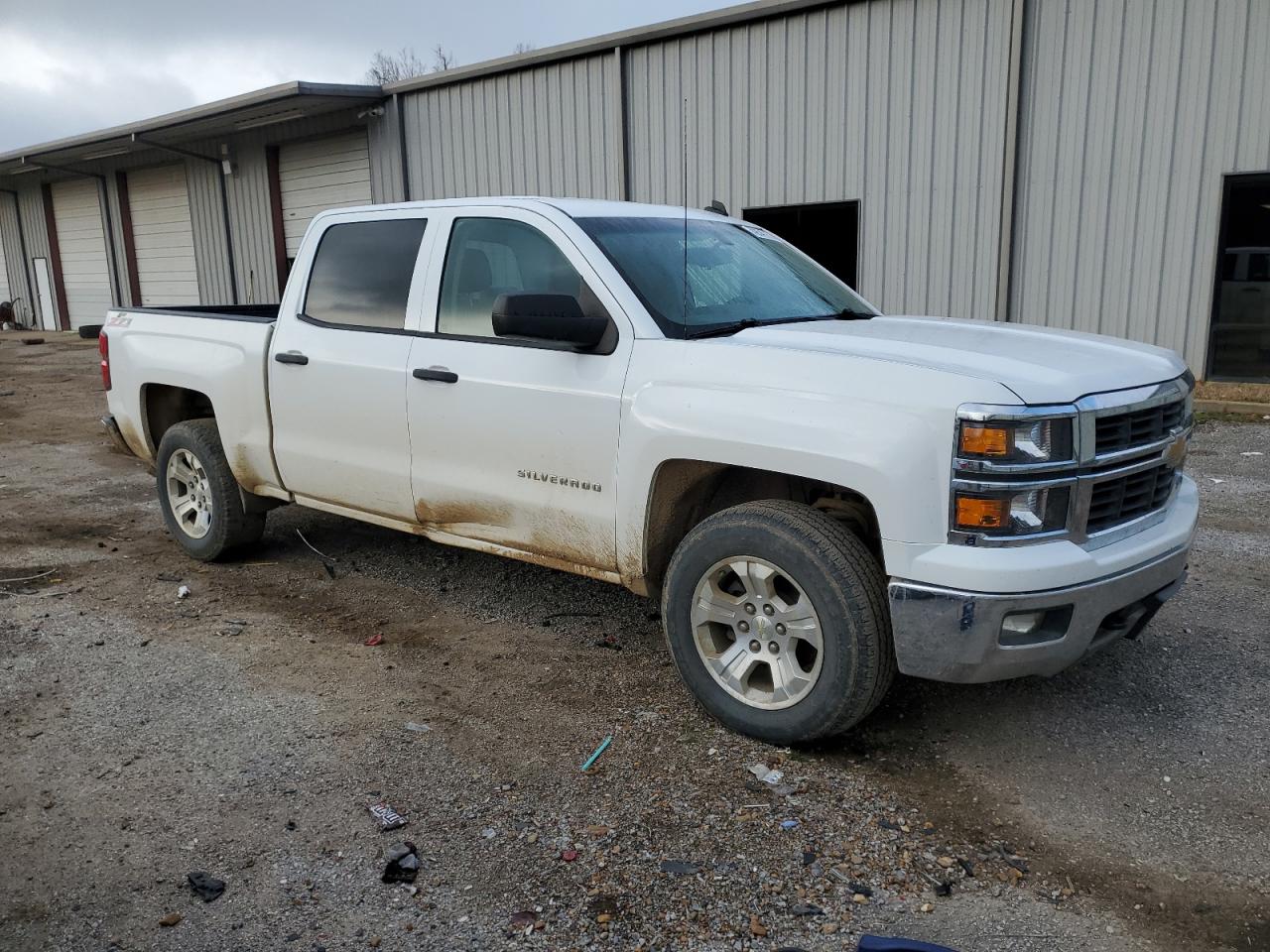 2014 Chevrolet Silverado - Image 4