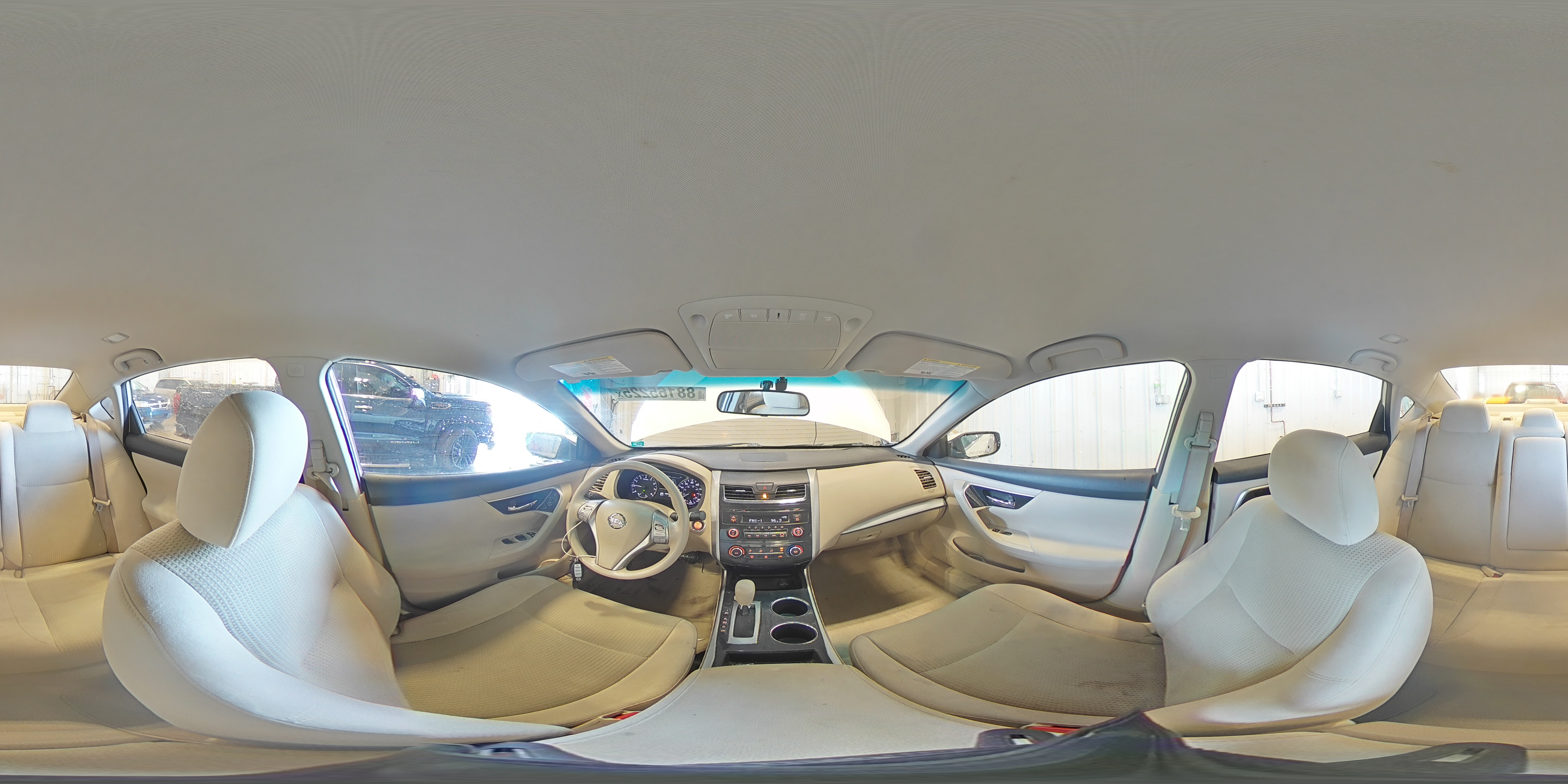 2014 Nissan Altima - Image 14