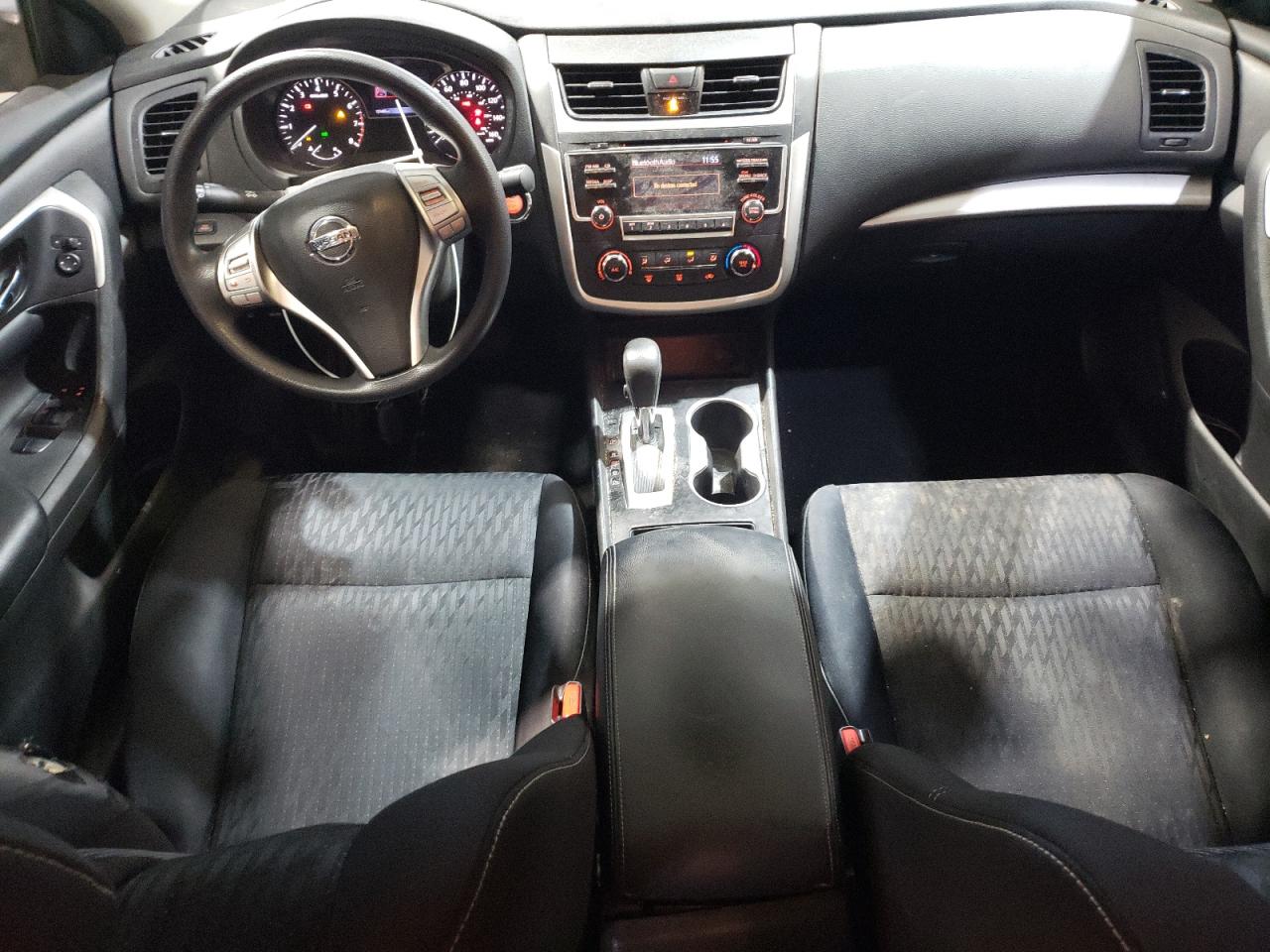 2017 Nissan Altima - Image 8
