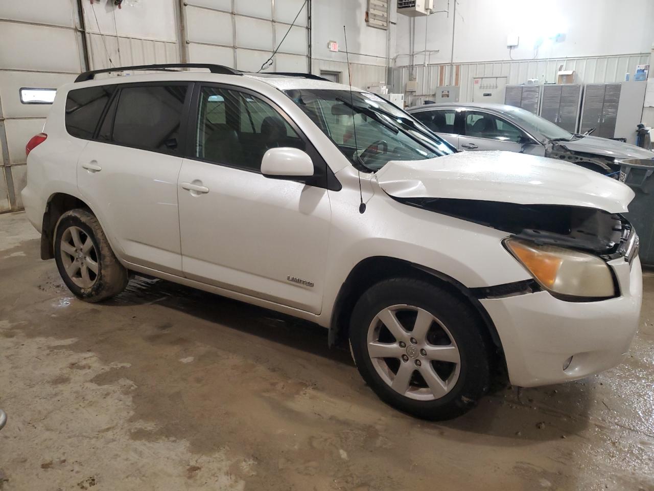 2007 Toyota RAV 4 - Image 4