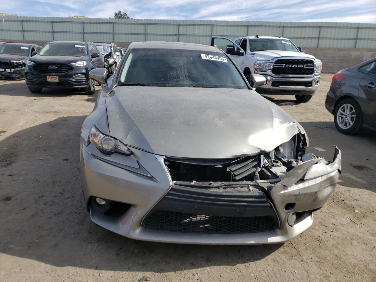 2015 Lexus IS - Image 5