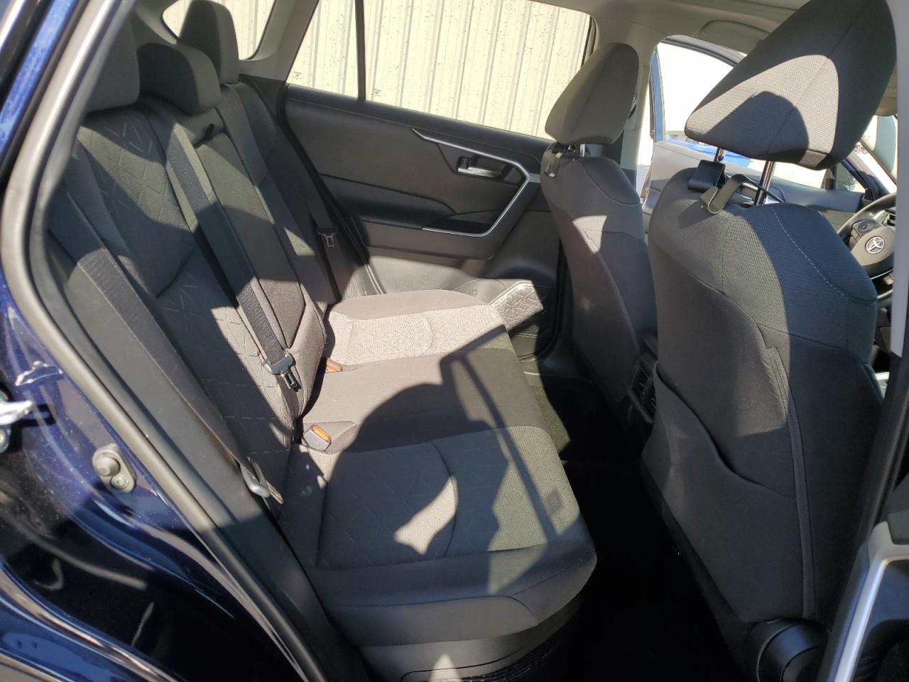 2021 Toyota RAV 4 - Image 11