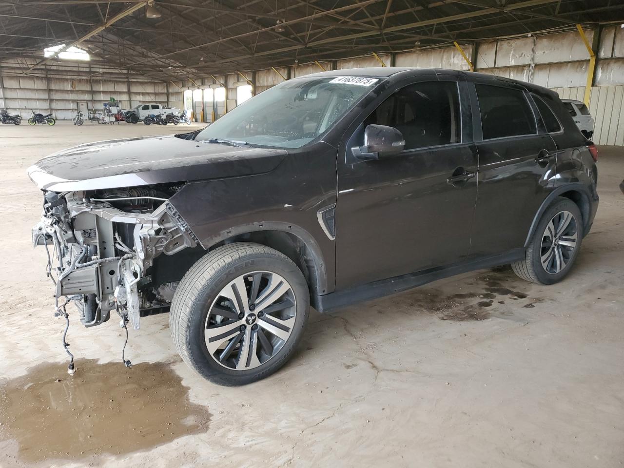 2021 Mitsubishi Outlander - Image 1