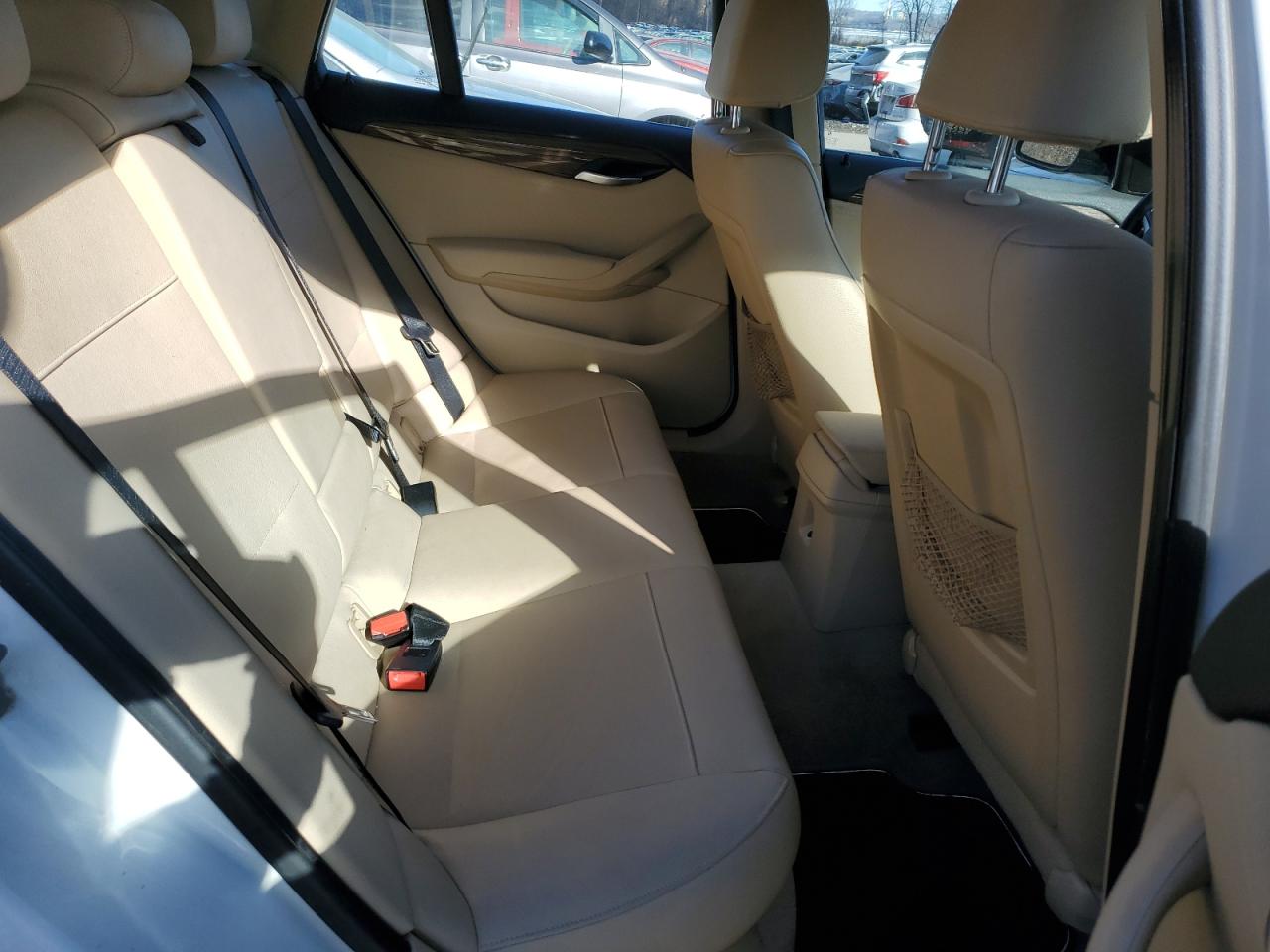 2013 BMW X1 - Image 11