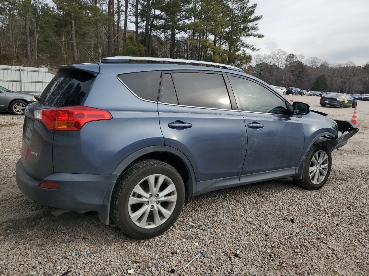 2013 Toyota RAV 4 - Image 3