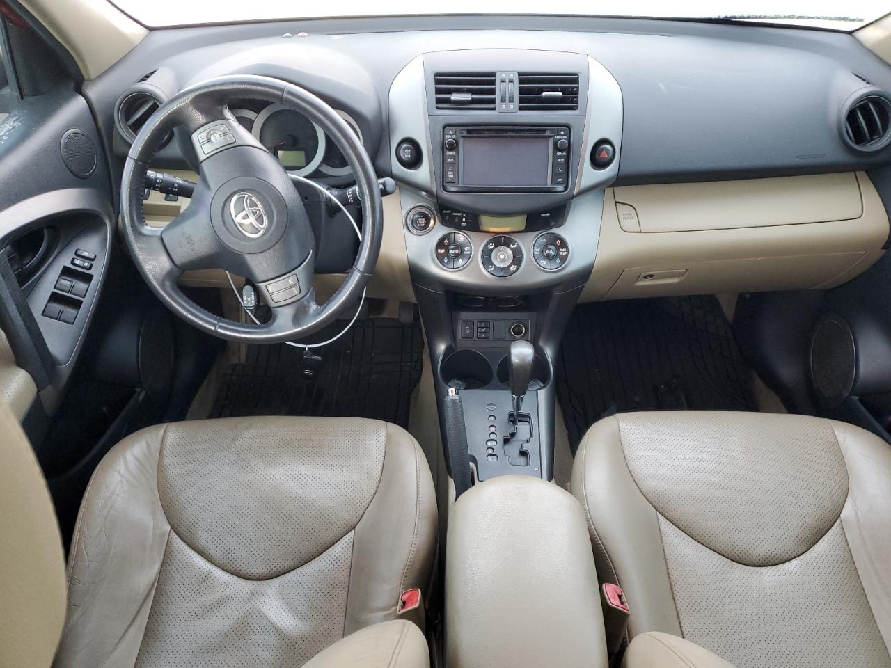 2012 Toyota RAV 4 - Image 8