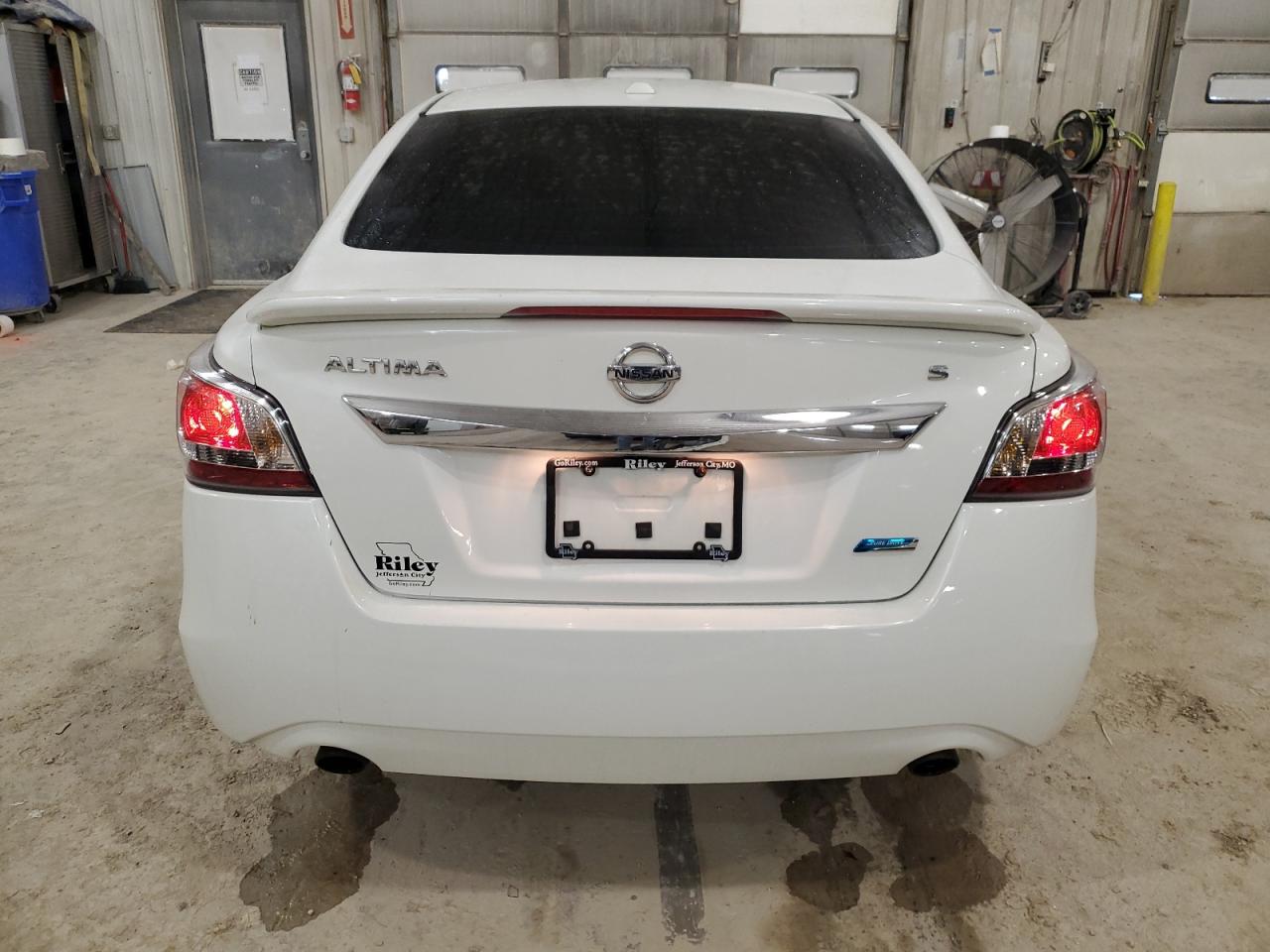 2014 Nissan Altima - Image 6