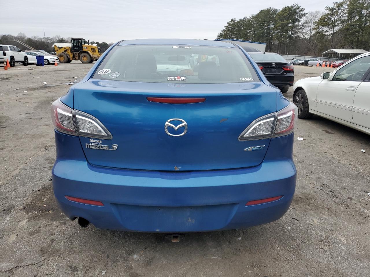 2012 Mazda 3 - Image 6