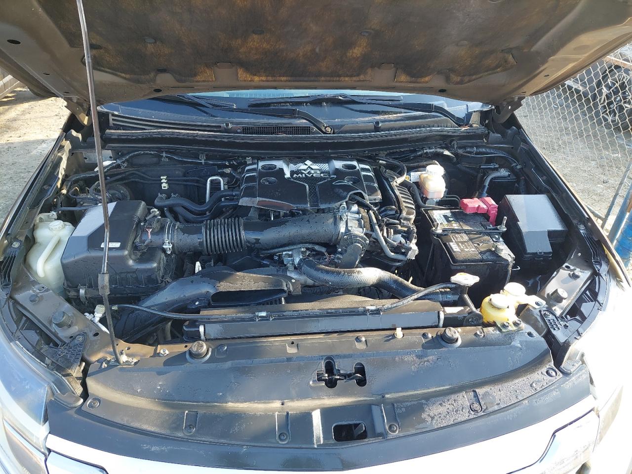 MMEMC21X6GH021542 - 2016 Mitsubishi MONTERO - #42269855