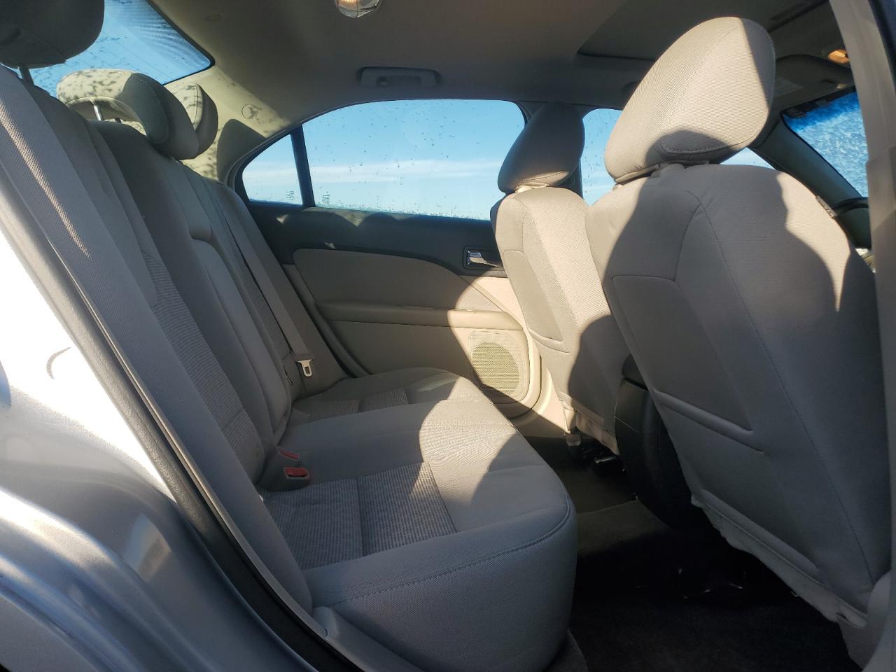 2011 Ford Fusion - Image 10