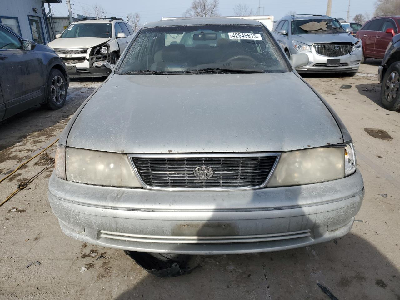 1999 Toyota Avalon - Image 5