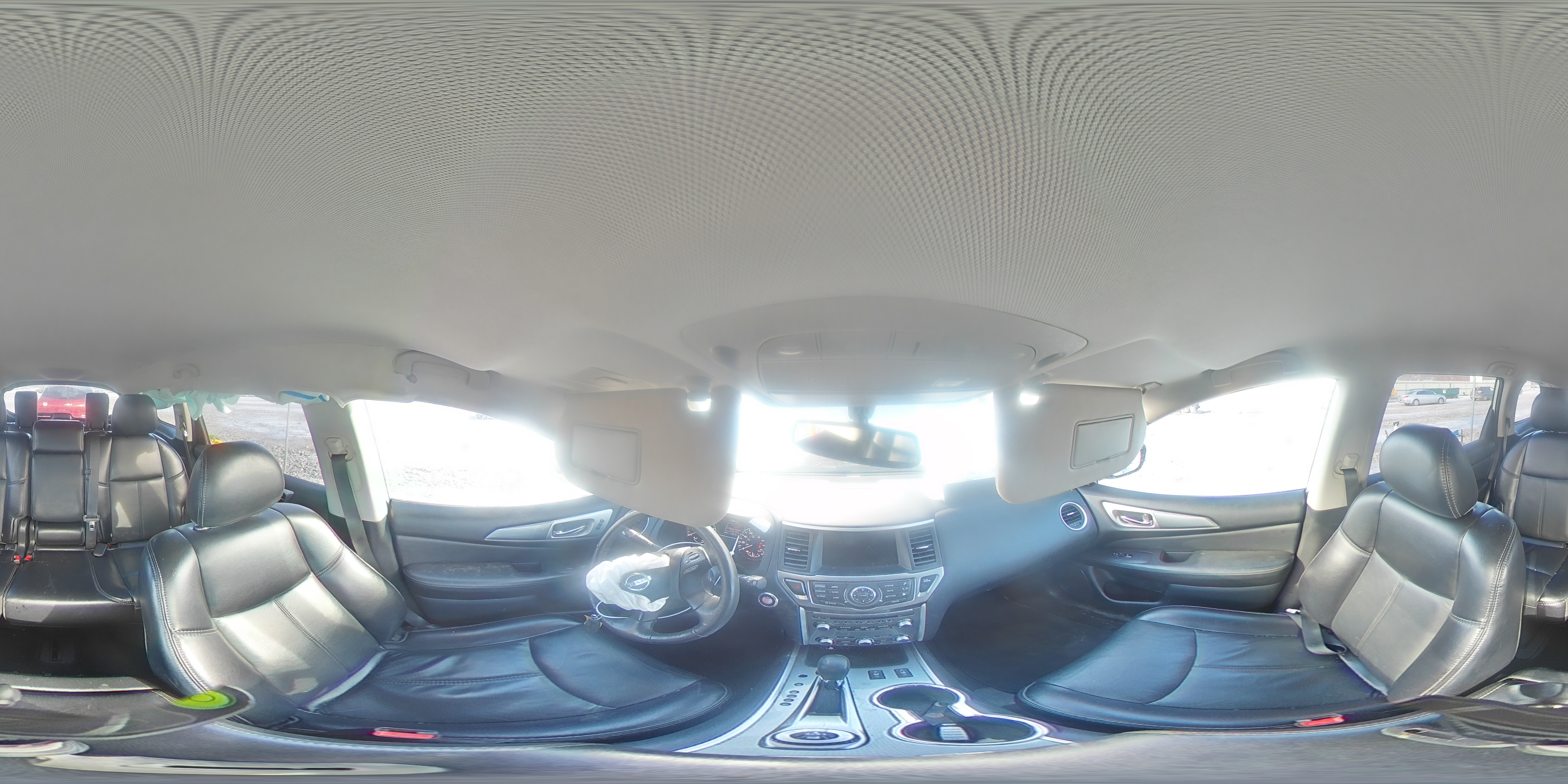 2020 Nissan Pathfinder - Image 13