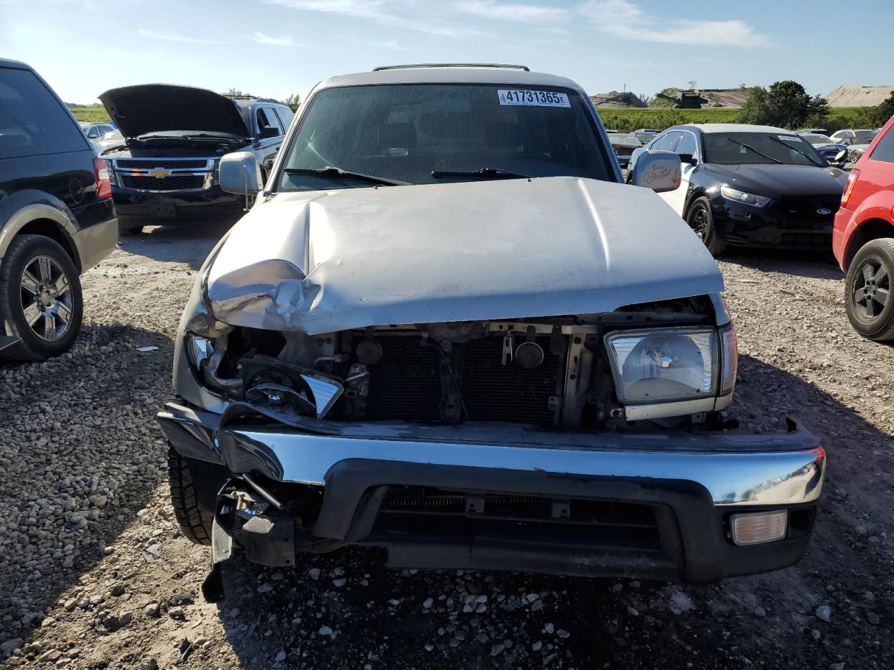 2000 Toyota 4Runner - Image 5