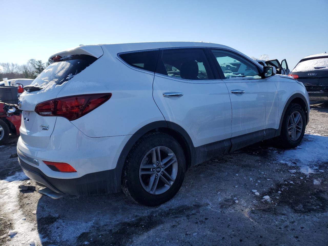 2017 Hyundai Santa Fe - Image 3