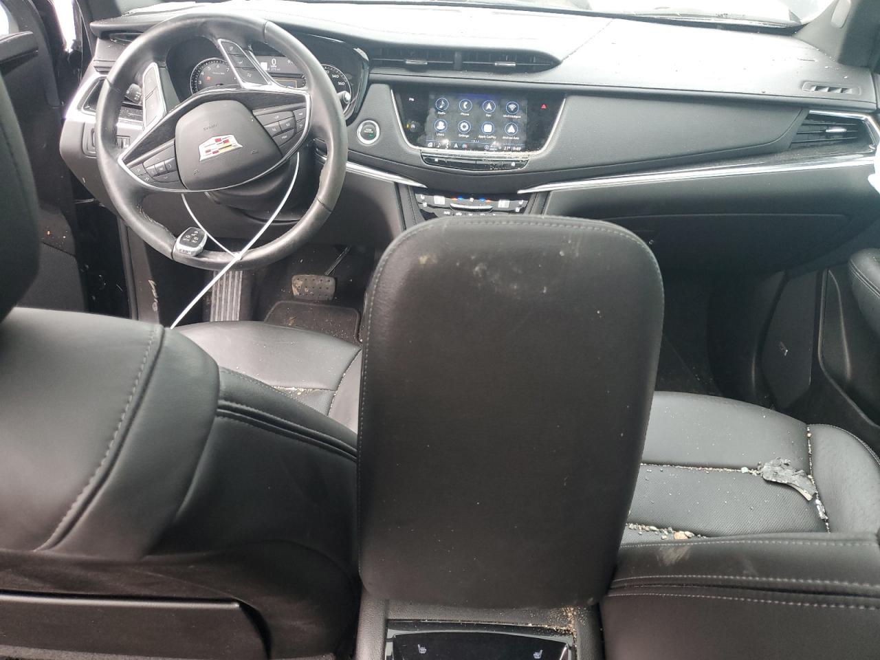2022 Cadillac XT5 - Image 8