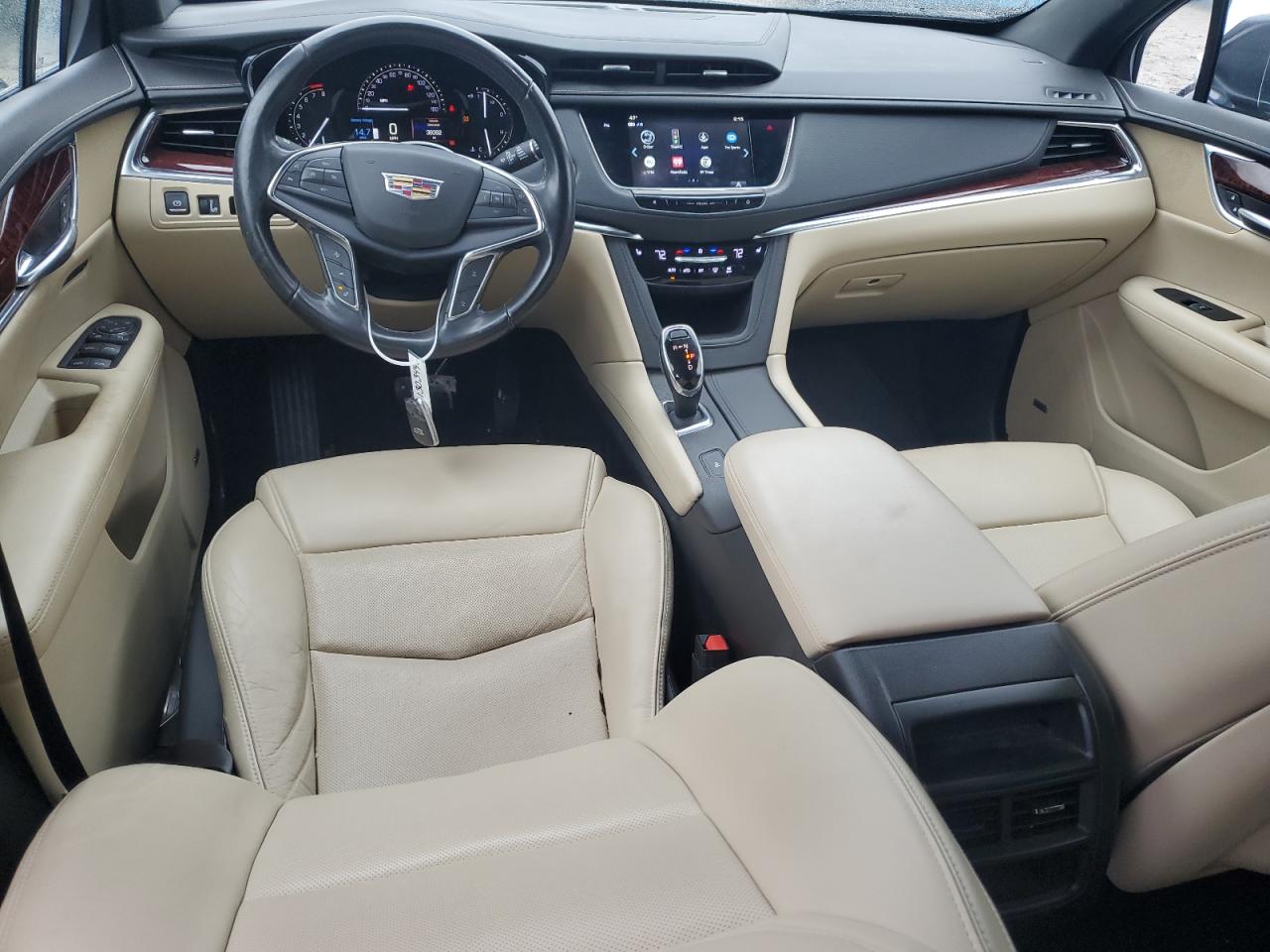 2019 Cadillac XT5 - Image 8