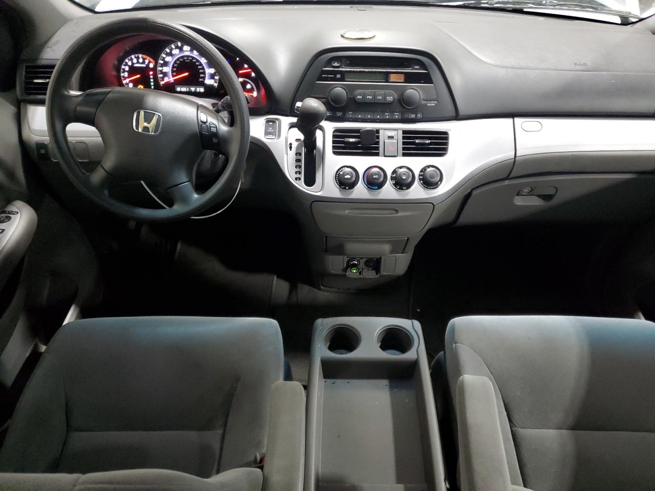 2009 Honda Odyssey - Image 8