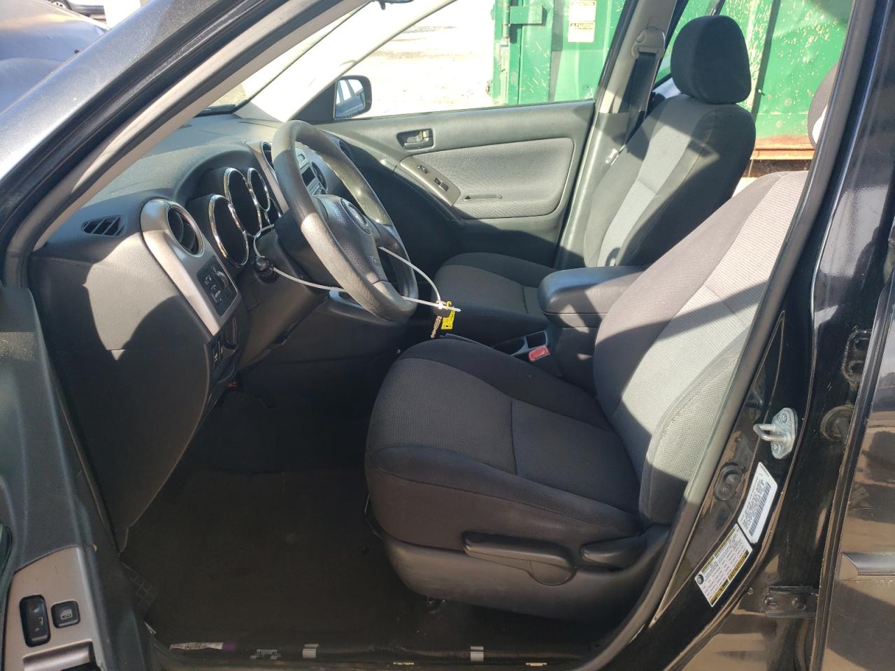 2008 Pontiac Vibe - Image 7