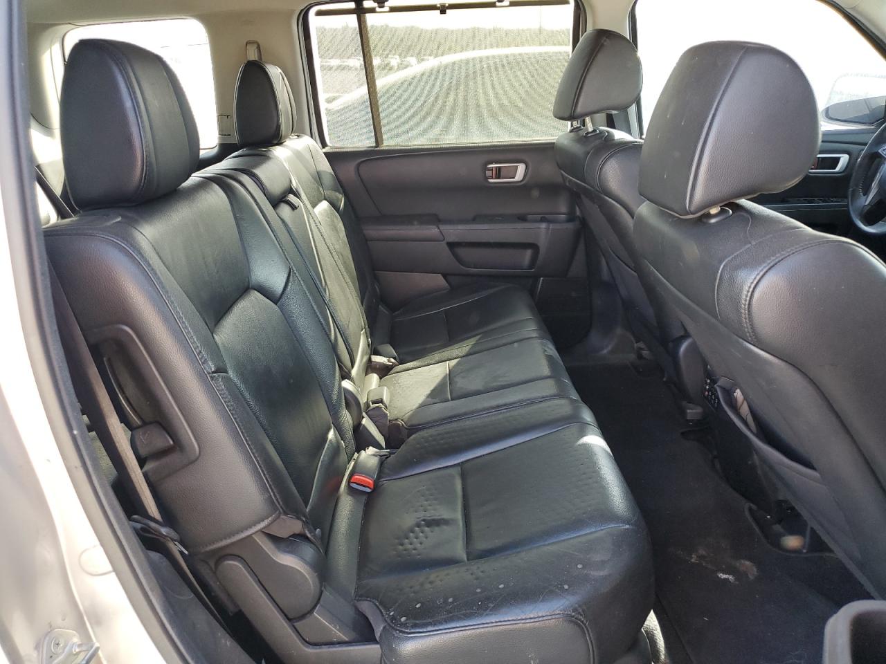 2012 Honda Pilot - Image 11