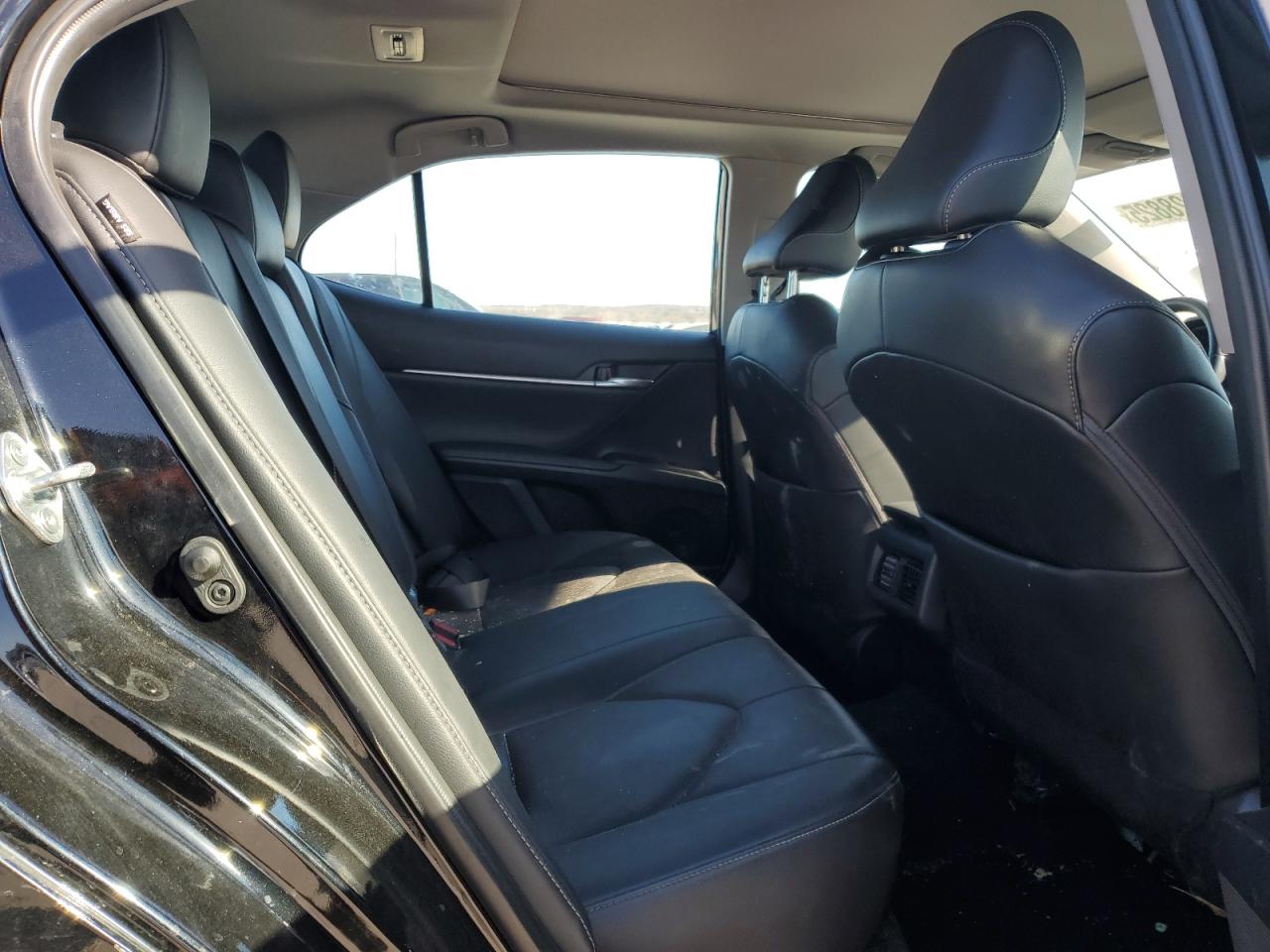 2023 Toyota Camry - Image 10