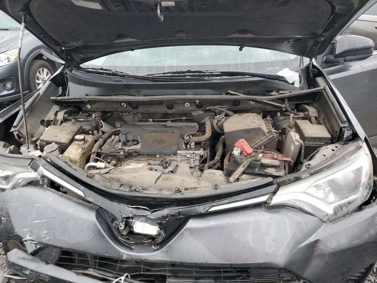 2018 Toyota RAV 4 - Image 11