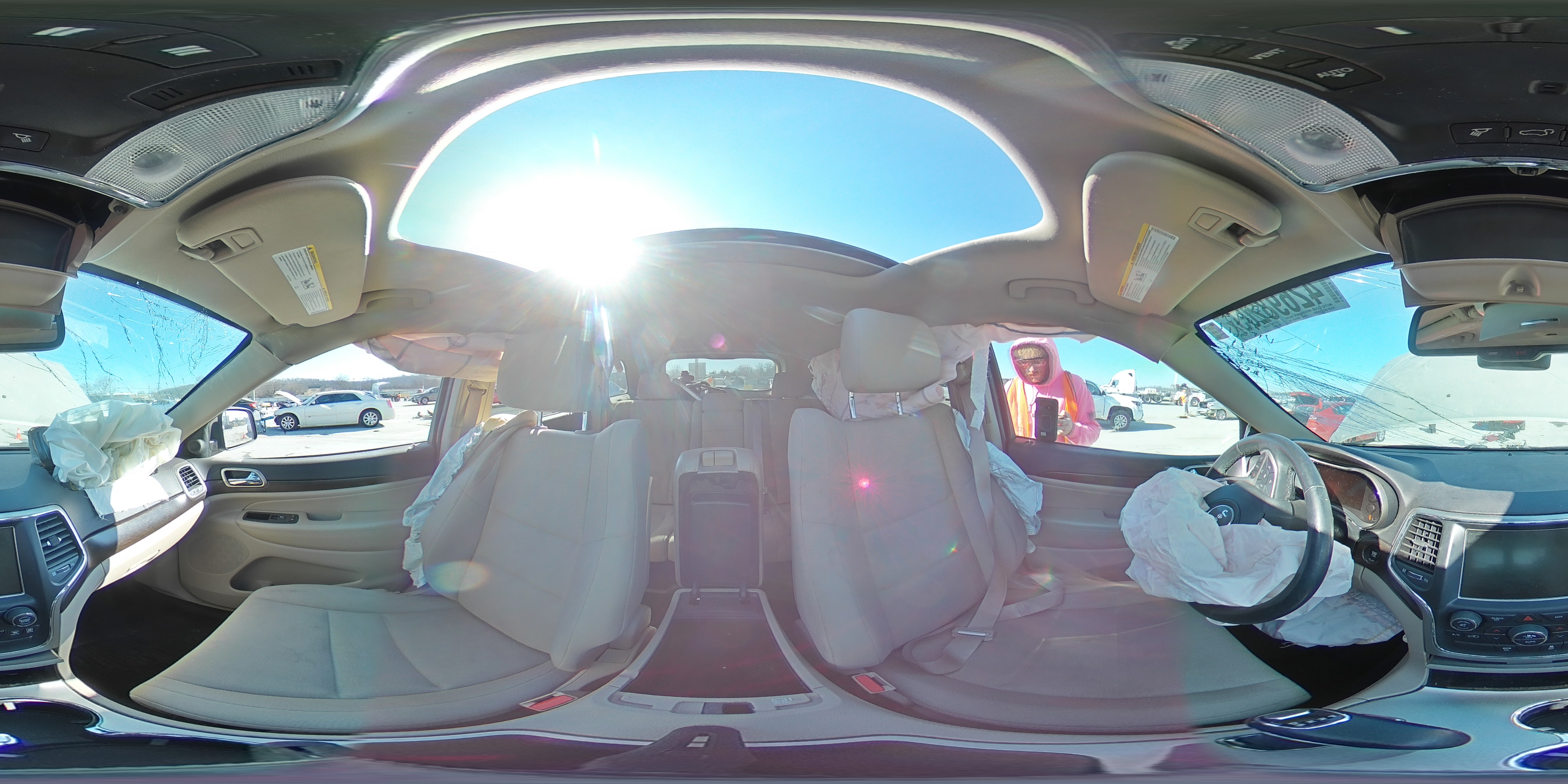 2014 Jeep Grand Cherokee - Image 13