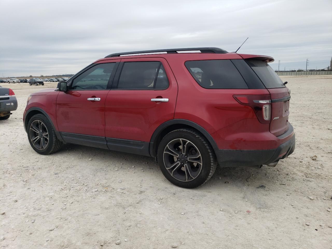 2013 Ford Explorer - Image 2