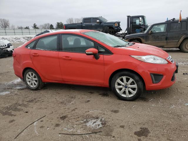  FORD FIESTA 2013 Червоний