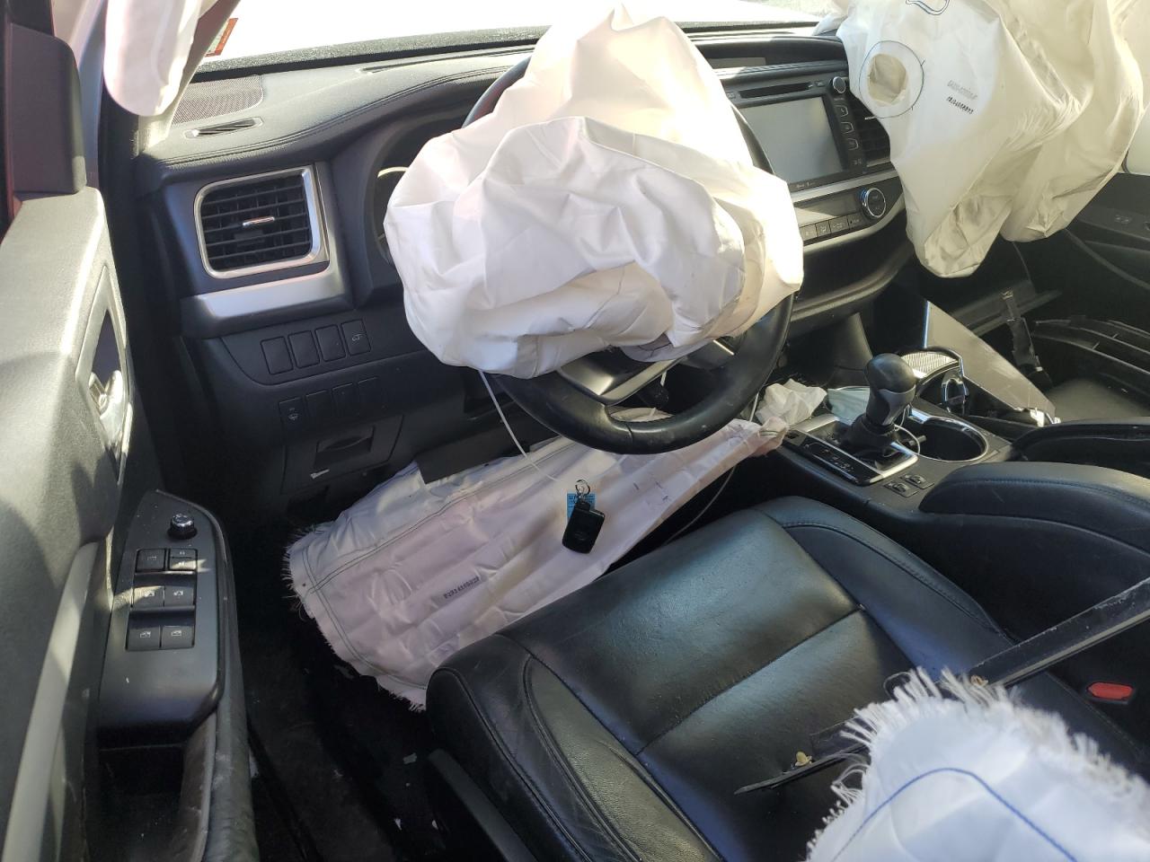 2015 Toyota Highlander - Image 8