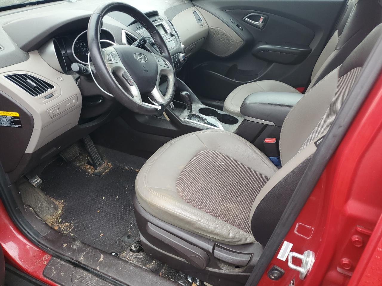 2013 Hyundai Tucson - Image 7