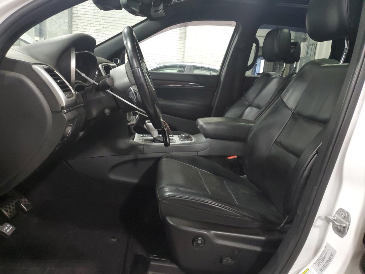 2016 Jeep Grand Cherokee - Image 7