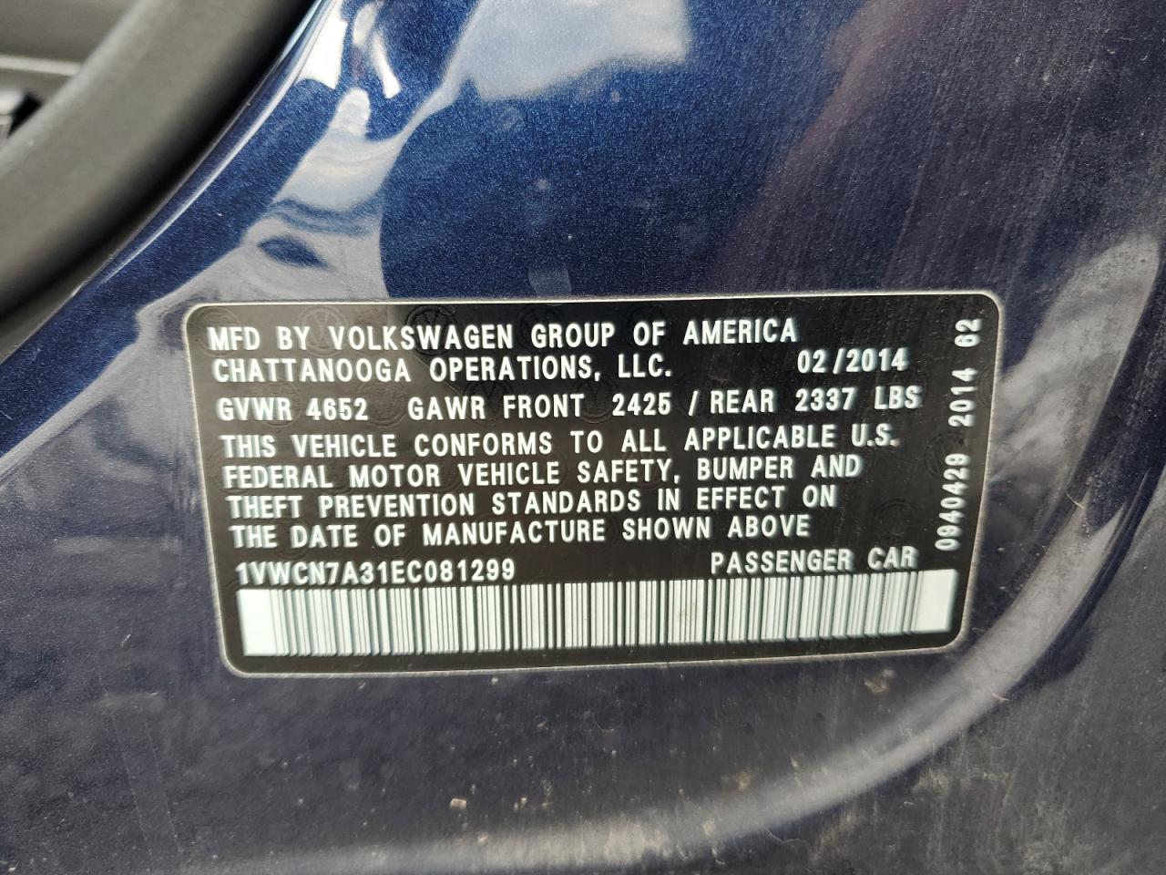 2014 Volkswagen Passat - Image 12