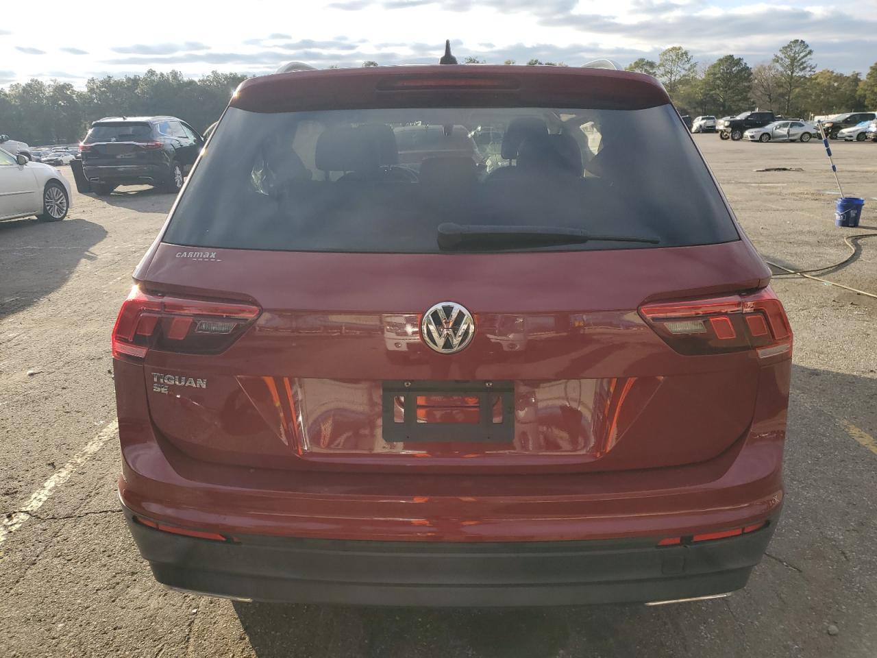 2019 Volkswagen Tiguan - Image 6