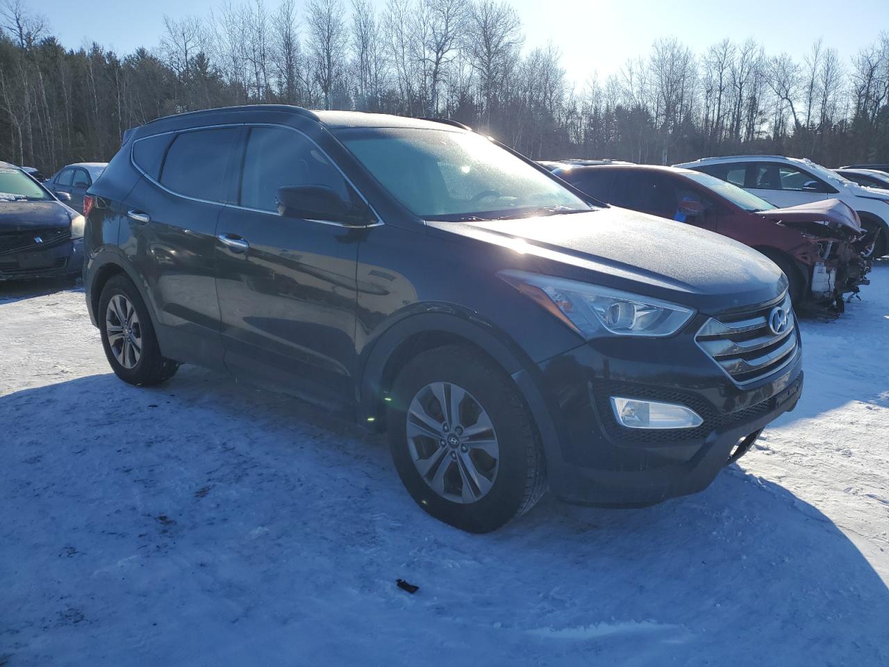 2016 Hyundai Santa Fe - Image 4
