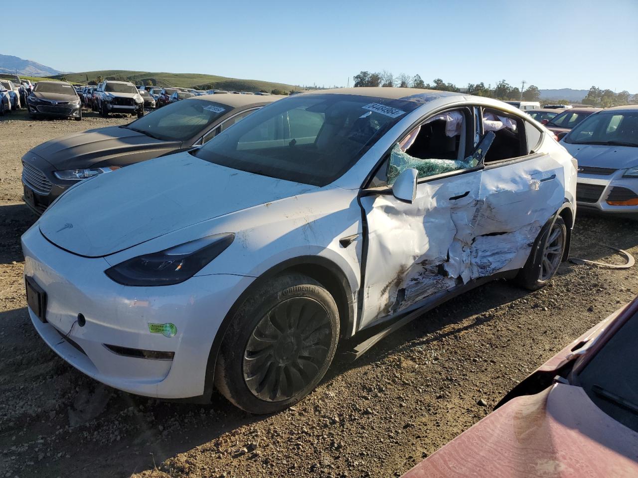 VIN 7SAYGDEE7PF739360 2023 TESLA MODEL Y no.1