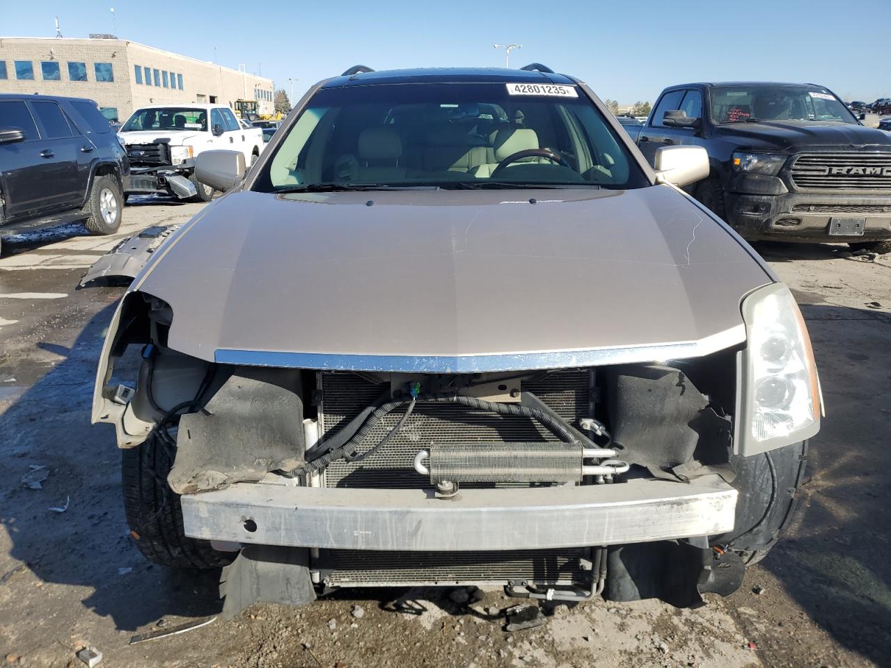2005 Cadillac SRX - Image 5