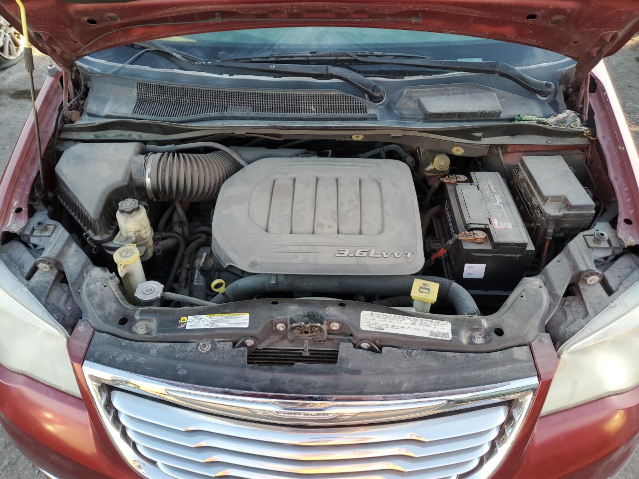 2012 Chrysler Town & Country - Image 13