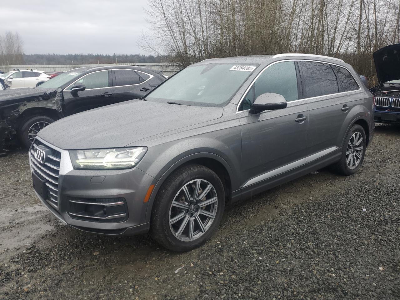 2017 Audi Q7 - Image 1